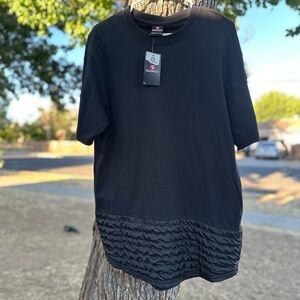 Y2K South Pole Black Short Sleeve Tee with Textured Hem